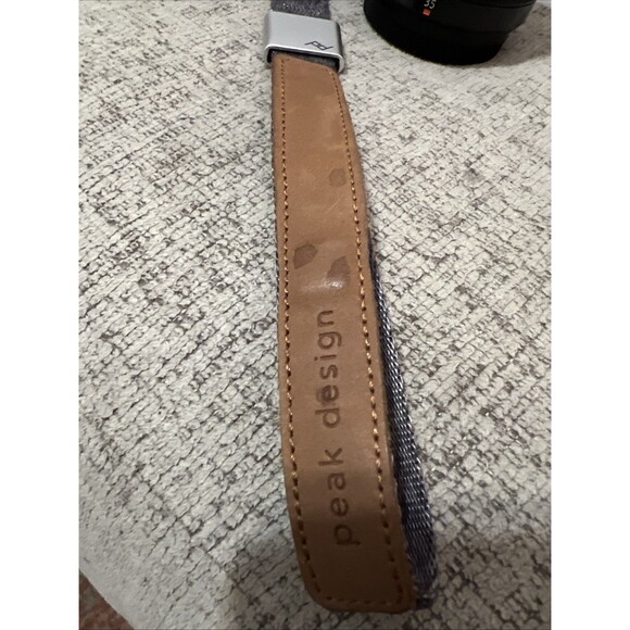 Fujifilm X-T4 26.1 MP Mirrorless Camera Silver Bundle With 2 Lens And Camera Bag - Picture 15 of 15